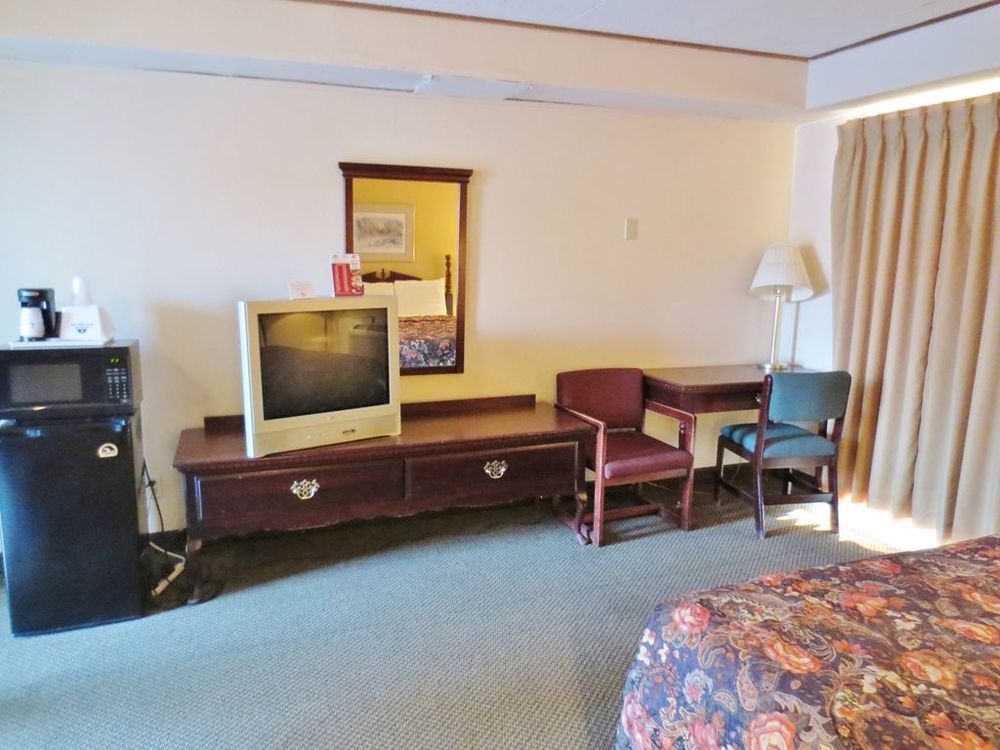 Americas Best Value Inn Abilene Номер фото