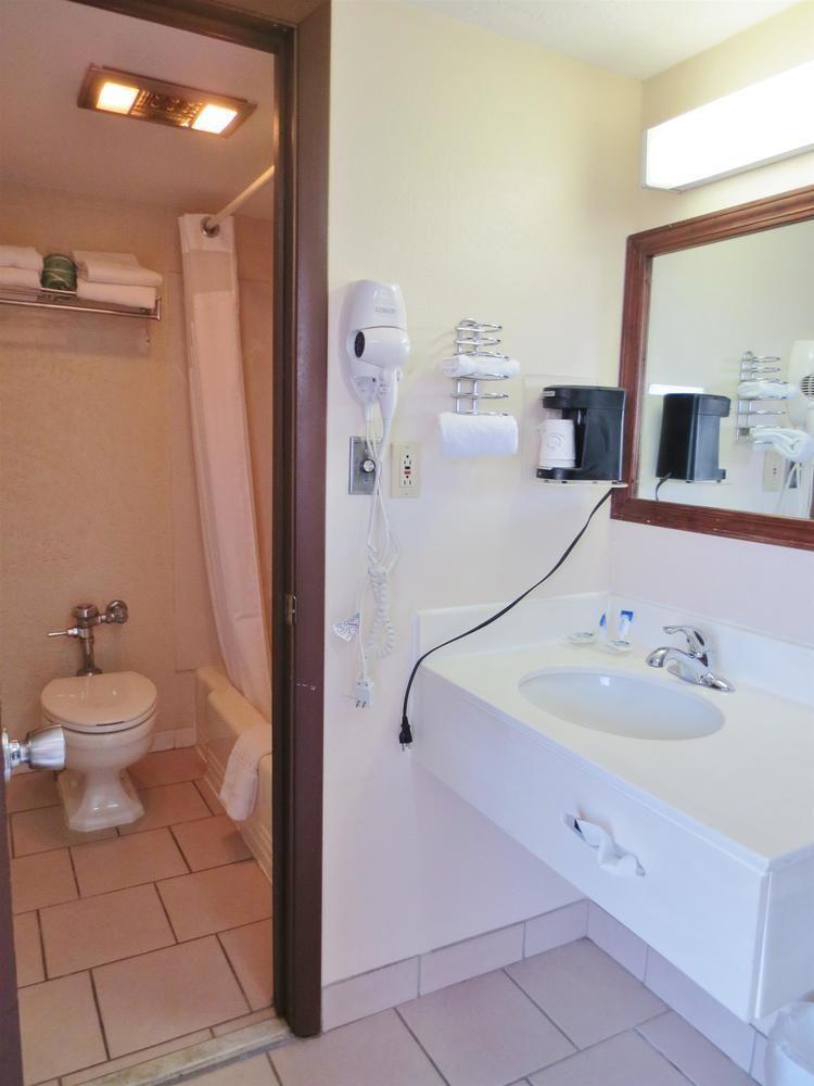 Americas Best Value Inn Abilene Экстерьер фото