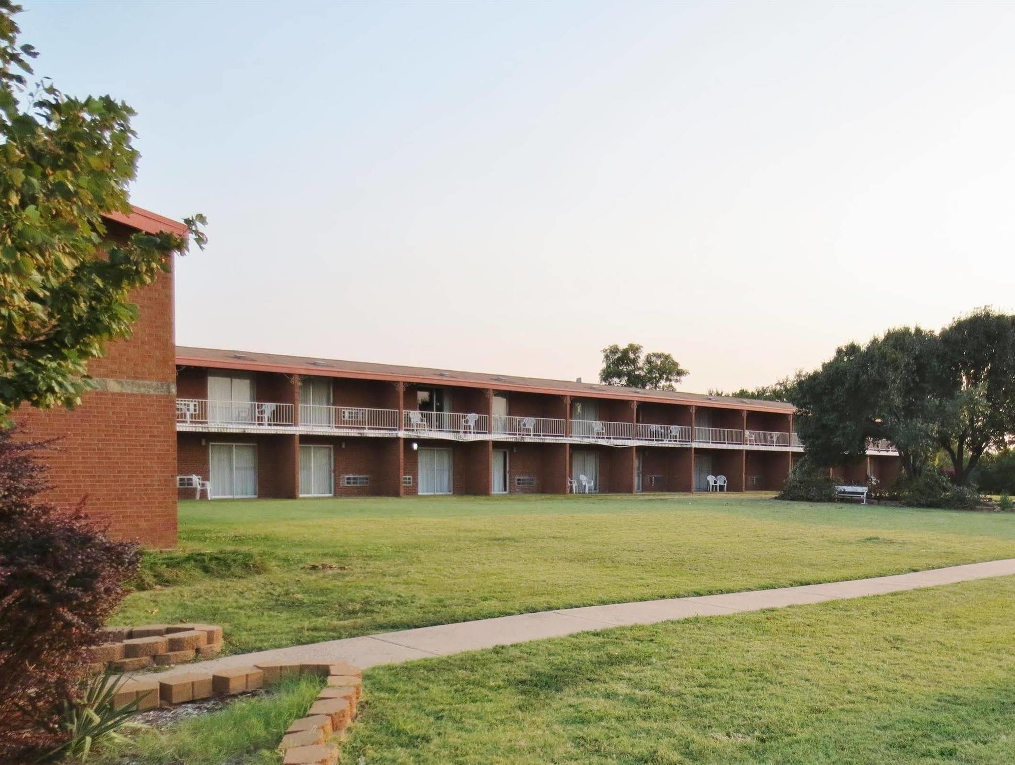 Americas Best Value Inn Abilene Экстерьер фото